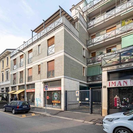 Suite 12 Milano Centro Parking Free Exterior photo