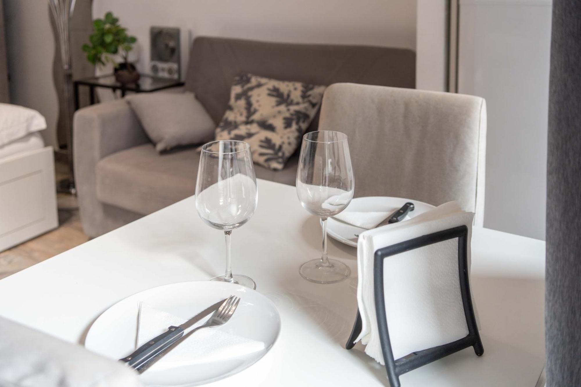 Suite 12 Milano Centro Parking Free Exterior photo