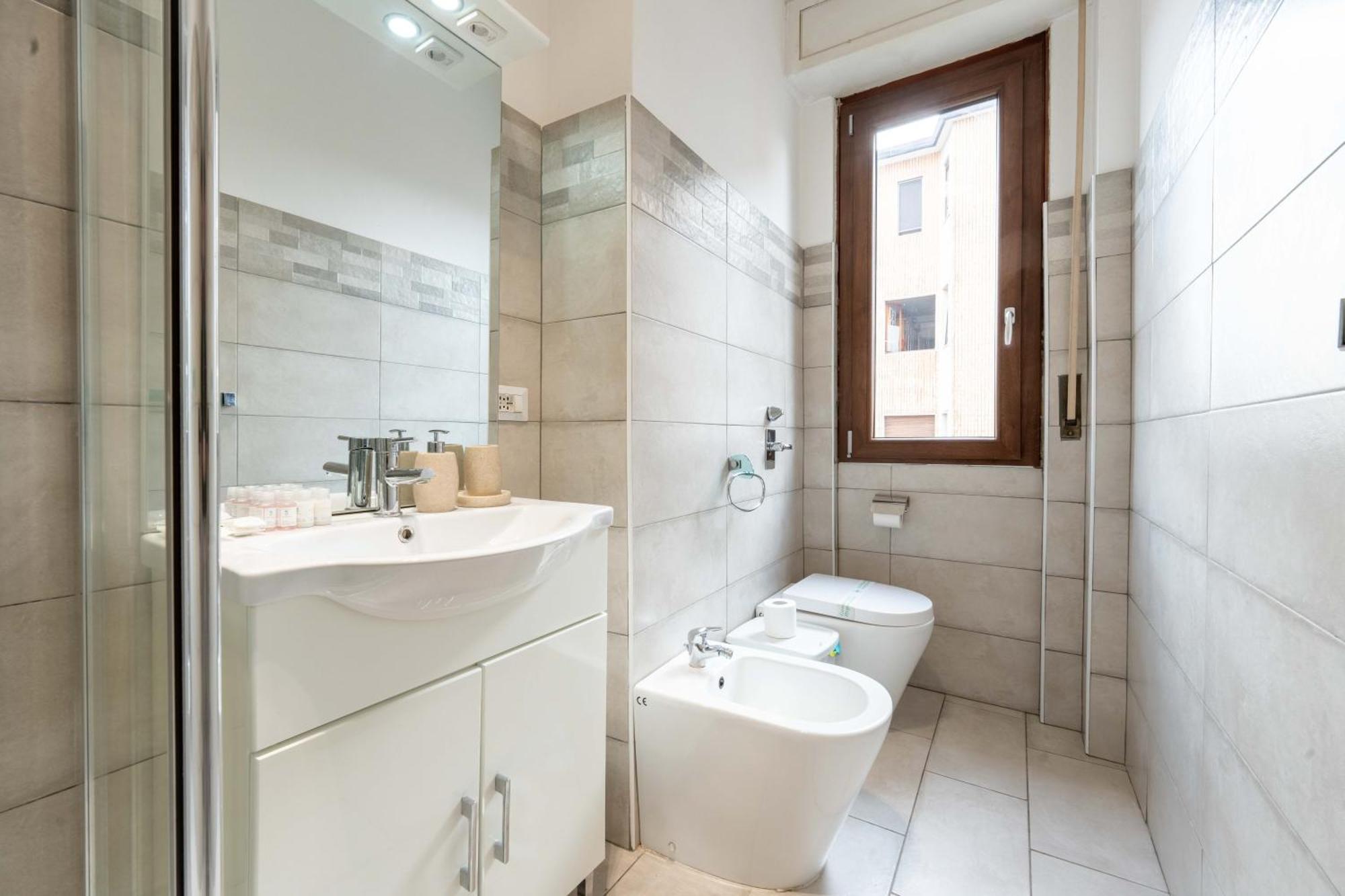 Suite 12 Milano Centro Parking Free Exterior photo